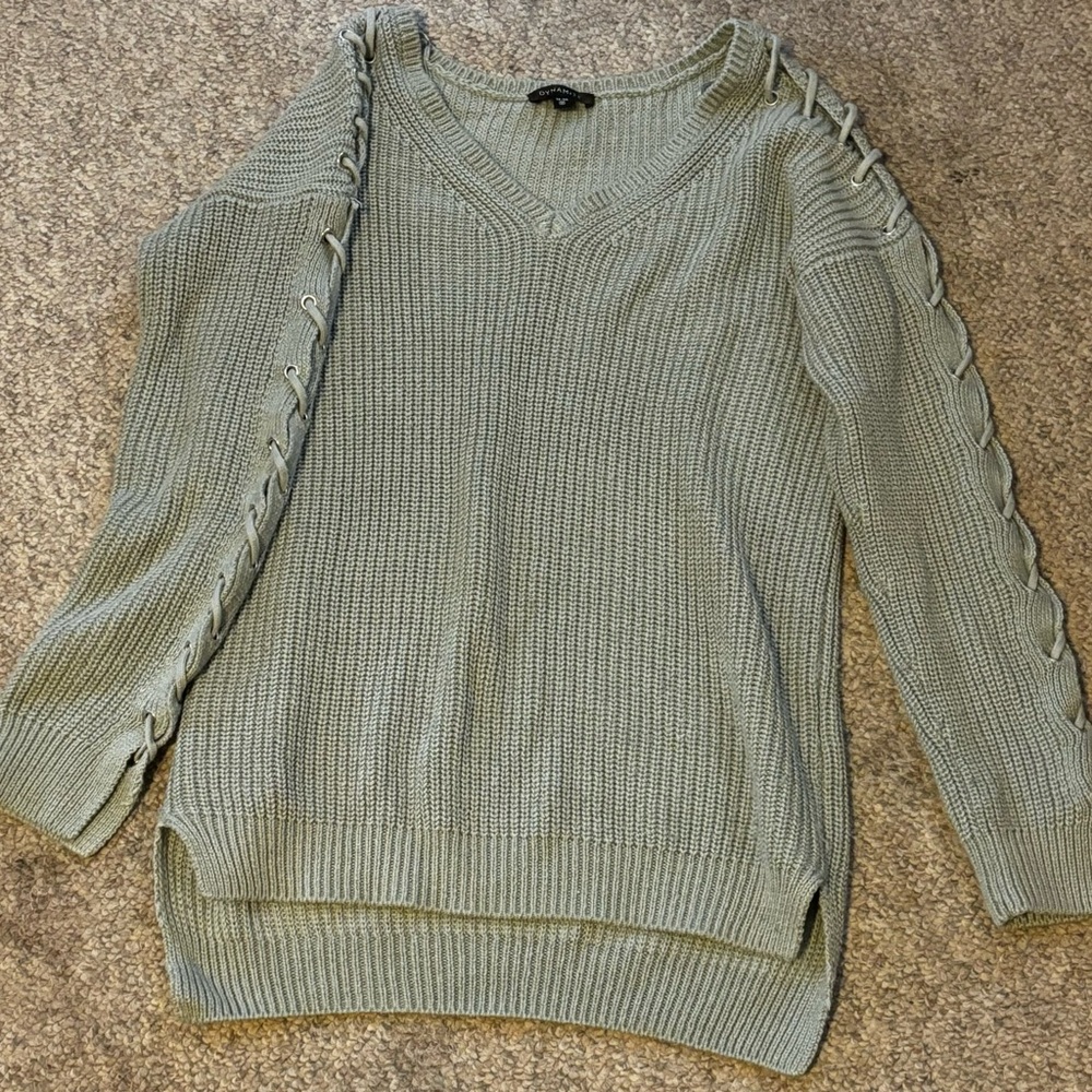 Women's Dynamite Sweater in Sage Green